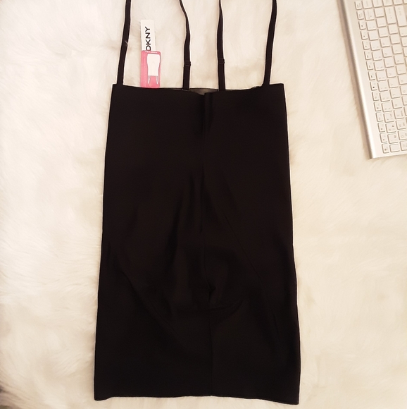 NWT SHAPING HALF SLIP / DKNY - Picture 3 of 7